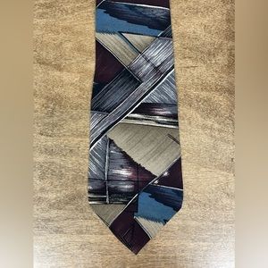 Vintage 417 by Van Heusen tie